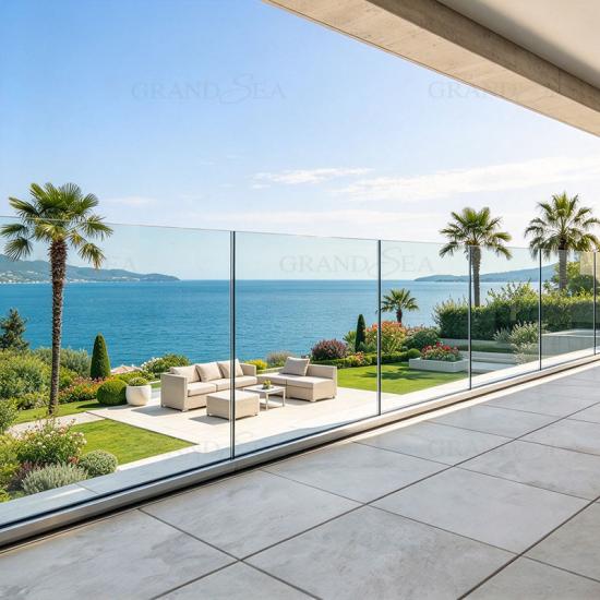 frameless glass balustrade